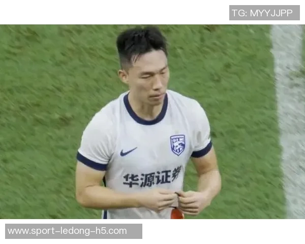 海港十年青春印记：贺惯告别之际的深情回望与不舍之情